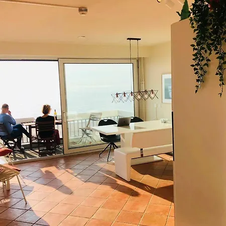 Beachfront No 6 In 2 Pers